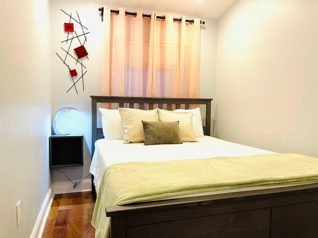Downtown Hall Near Kimmel Center 2bd *